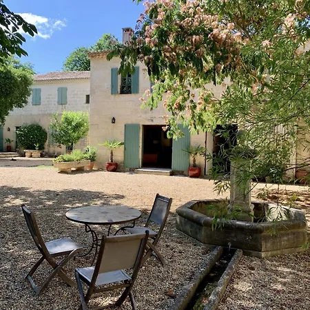 Domaine Arbaud Tatil Evi *