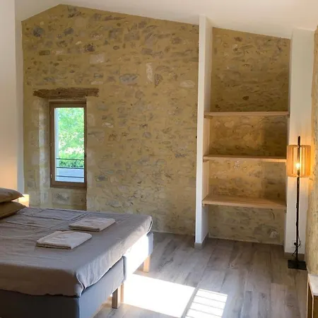 Domaine Arbaud Tatil Evi *